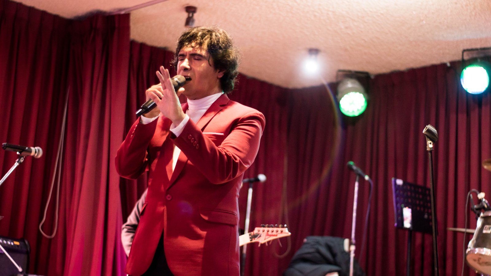 REEL MICKY SÁNCHEZ MÚSICA DEL RECUERDO INTERNACIONAL